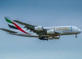 Emirates busca 3.000 tripulantes de cabina