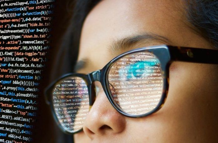 Becas de estudio para mujeres en Ciencia Aeroespacial