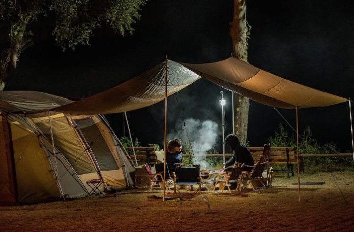 Influencer en un camping por 1.500€ al mes